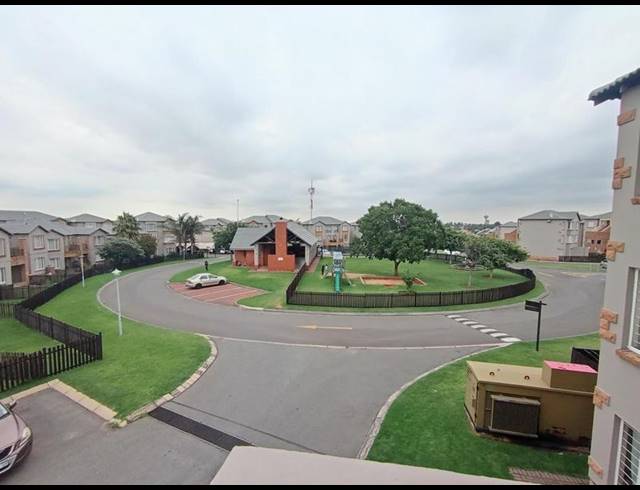 2 BEDROOM APARTMENT FOR SALE IN REYNO RIDGE